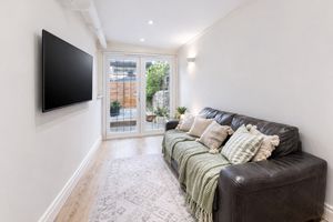 Photo 24- click for photo gallery